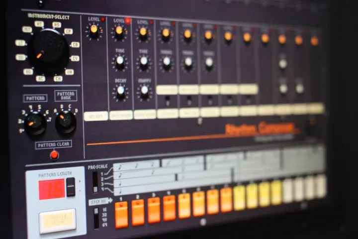 Audiotool - Free Music Software - Make Music Online In Your Browser